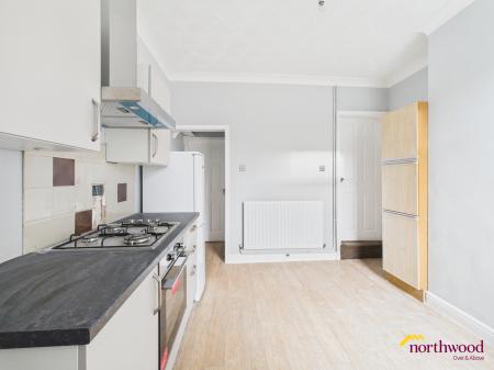 2 bedroom Terraced House to let in Maud Street, Fenton, ST4