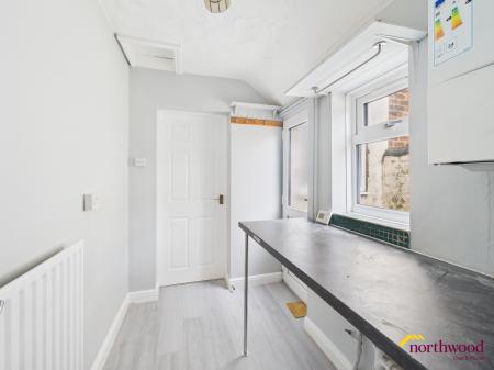 2 bedroom Terraced House to let in Maud Street, Fenton, ST4