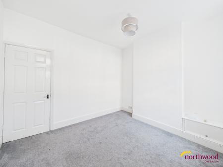 2 bedroom Terraced House to let in Allen Street, Hartshill, Hartshill, ST4