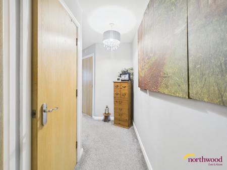 2 bedroom Flat to let in Chasewater Drive, Norton Heights, Stoke-on-Trent, ST6