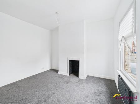 2 bedroom Terraced House to let in Madison Street, Tunstall, ST6