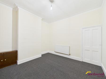 2 bedroom Terraced House to let in Corporation Street, Stoke, Stoke-on-Trent, ST4