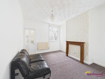 2 bedroom Terraced House to let in Winifred Street, Hanley, ST1
