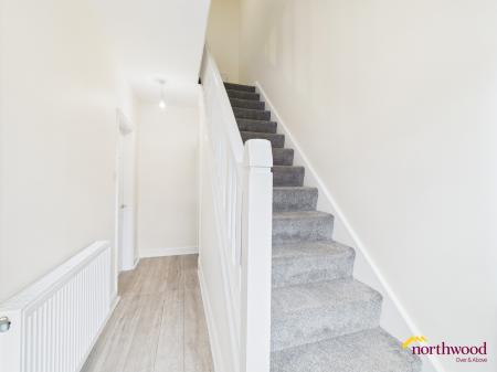 3 bedroom Town house to let in Wilson Street, Burslem, ST6