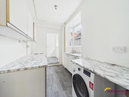 4 bedroom Terraced House for sale in Nash Peake Street, Tunstall, ST6