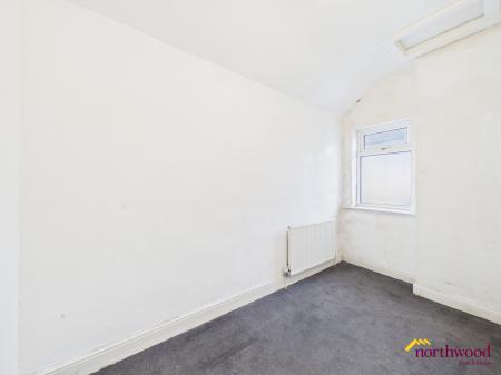 4 bedroom Terraced House for sale in Nash Peake Street, Tunstall, ST6