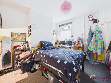 2 bedroom Terraced House for sale in Burnham St, Tunstall, ST4