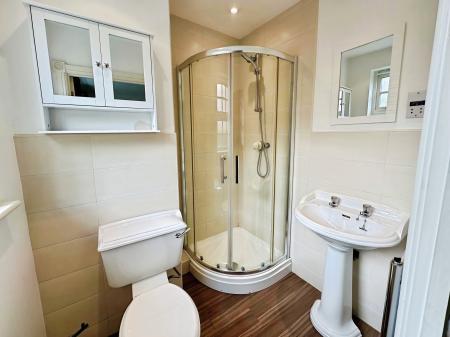 2 bedroom Flat for sale in Bishopfields Drive, York, YO26