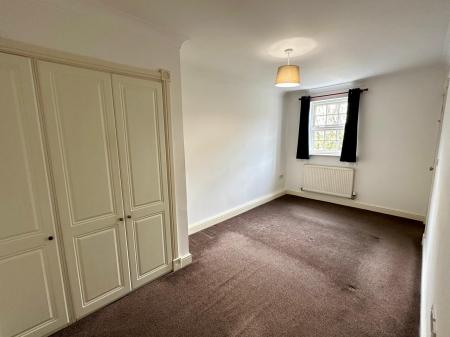 2 bedroom Flat for sale in Bishopfields Drive, York, YO26