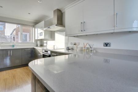 4 bedroom Detached house for sale in Grimbald Road, Knaresborough, HG5