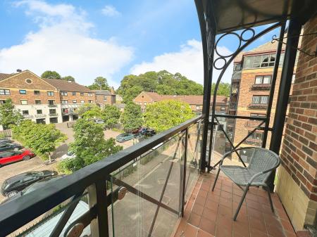 1 bedroom Flat for sale in Postern Close, Clementhorpe, York, YO23