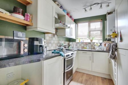 3 bedroom End of terrace house for sale in Bramham Grove, Acomb, York, YO26