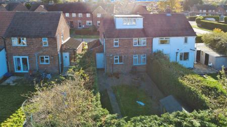 3 bedroom End of terrace house for sale in Bramham Grove, Acomb, York, YO26