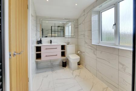 3 bedroom Detached house to let in Back Lane, Long Marston, York, YO26