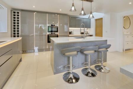 3 bedroom Detached house to let in Back Lane, Long Marston, York, YO26