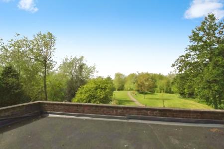 2 bedroom Maisonette to let in Moor Lane, Dringhouses, York, YO24