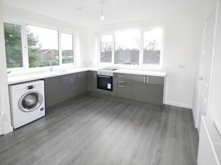 2 bedroom Maisonette to let in Moor Lane, Dringhouses, York, YO24