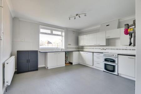 3 bedroom Semi-detached house to let in Stuart Road, York, YO24