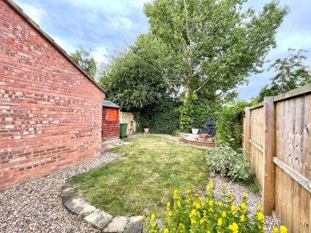 2 bedroom Semi-detached house to let in Severn Green, Nether Poppleton, YO26