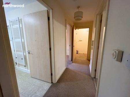 2 bedroom Apartment for sale in Bentley Place, Wrexham, LL13