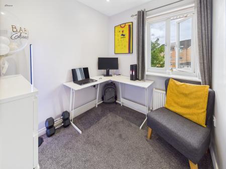 3 bedroom Terraced House for sale in Bloom Avenue, Brymbo, LL11