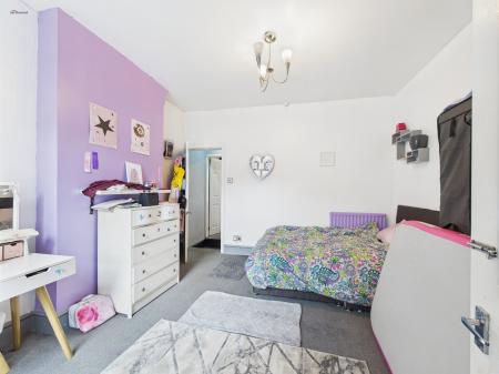 2 bedroom End of terrace house for sale in Brynisa Road, Brynteg, LL11