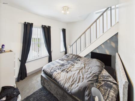 2 bedroom End of terrace house for sale in Brynisa Road, Brynteg, LL11
