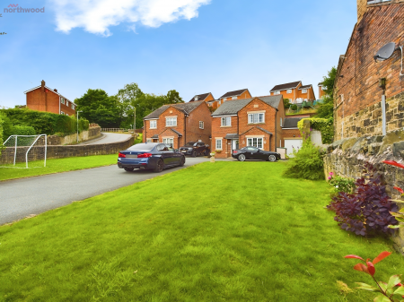 4 bedroom Detached house for sale in Francis Road, Moss, Wrexham, LL11