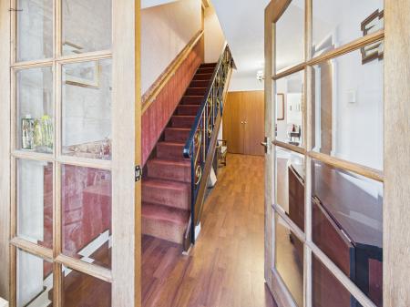 5 bedroom Detached house for sale in Green Park, Wrexham, LL13