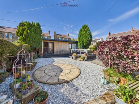 2 bedroom Terraced House for sale in Haulfre Terrace, Coedpoeth, LL11