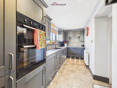 2 bedroom Terraced House for sale in Haulfre Terrace, Coedpoeth, LL11