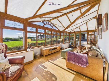 2 bedroom Terraced House for sale in Haulfre Terrace, Coedpoeth, LL11