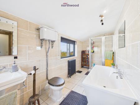 2 bedroom Terraced House for sale in Haulfre Terrace, Coedpoeth, LL11