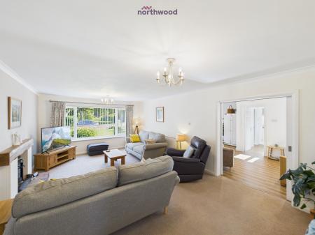 4 bedroom Detached bungalow for sale in Heol Dinas, Wrexham, LL12