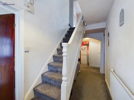 4 bedroom Detached house for sale in Holt Road, Wrexham, LL13