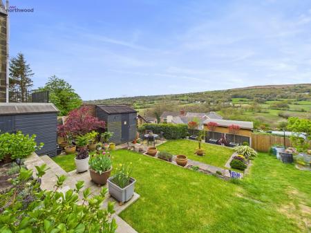 1 bedroom Cottage for sale in Nant Road, Coedpoeth, LL11