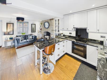 1 bedroom Cottage for sale in Nant Road, Coedpoeth, LL11