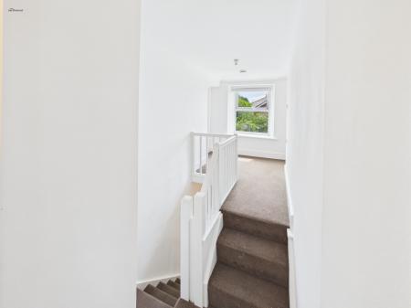 4 bedroom Detached house for sale in Newbridge Road, Wrexham, LL14