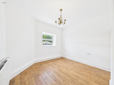 4 bedroom Detached house for sale in Newbridge Road, Wrexham, LL14