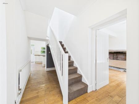 4 bedroom Detached house for sale in Newbridge Road, Wrexham, LL14