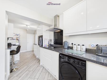 3 bedroom Semi-detached house for sale in Plas Tirion, Johnstown, LL14