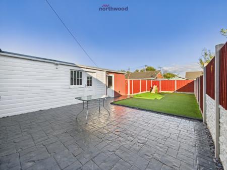 3 bedroom Semi-detached house for sale in Plas Tirion, Johnstown, LL14