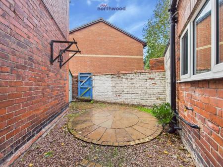 2 bedroom Semi-detached house for sale in Poyser Street, Wrexham, LL13