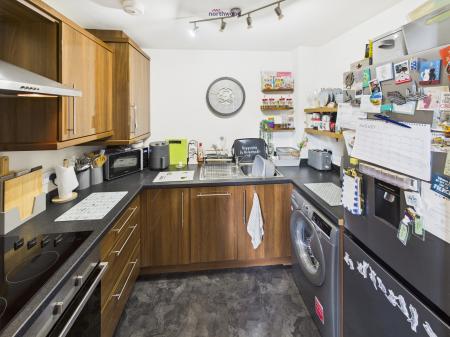 1 bedroom Flat for sale in Wynstay Apartments, Corunna Court, Wrexham, LL13