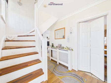 3 bedroom Semi-detached house for sale in Ffordd Dyfed, Wrexham, Wrexham, LL14