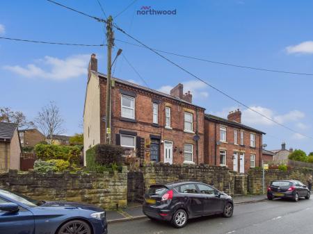 2 bedroom Semi-detached house for sale in Valley View, Pentre Broughton, LL11