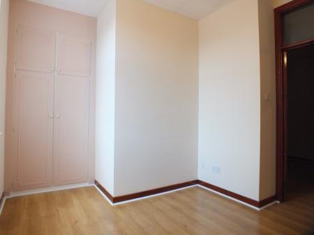 1 bedroom Flat to let in Chester Street, Wrexham, LL13