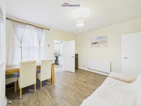 3 bedroom Terraced House for sale in Wrexham Road, Rhostyllen, LL14