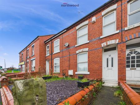 Wrexham Road, Rhostyllen, LL14