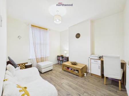 3 bedroom Terraced House for sale in Wrexham Road, Rhostyllen, LL14